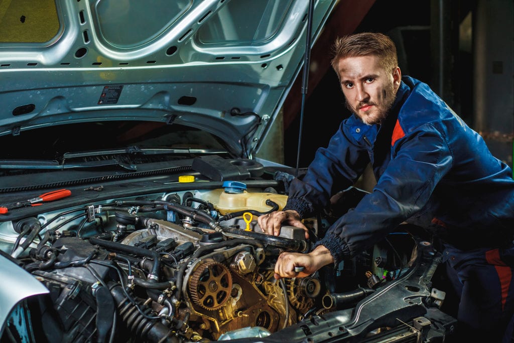 The Essential Skills Every Auto Mechanic Needs