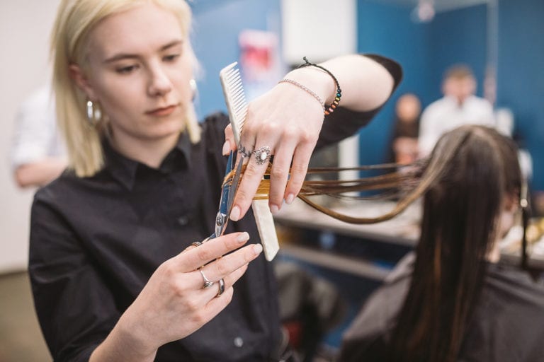 Cosmetology Schools in Phoenix, AZ Trade Schools Near You